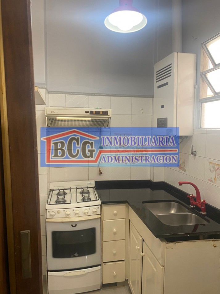 ALQUILER 2 AMBIENTES SOBRE  AVENIDA RIVADAVIA EN CABALLITO